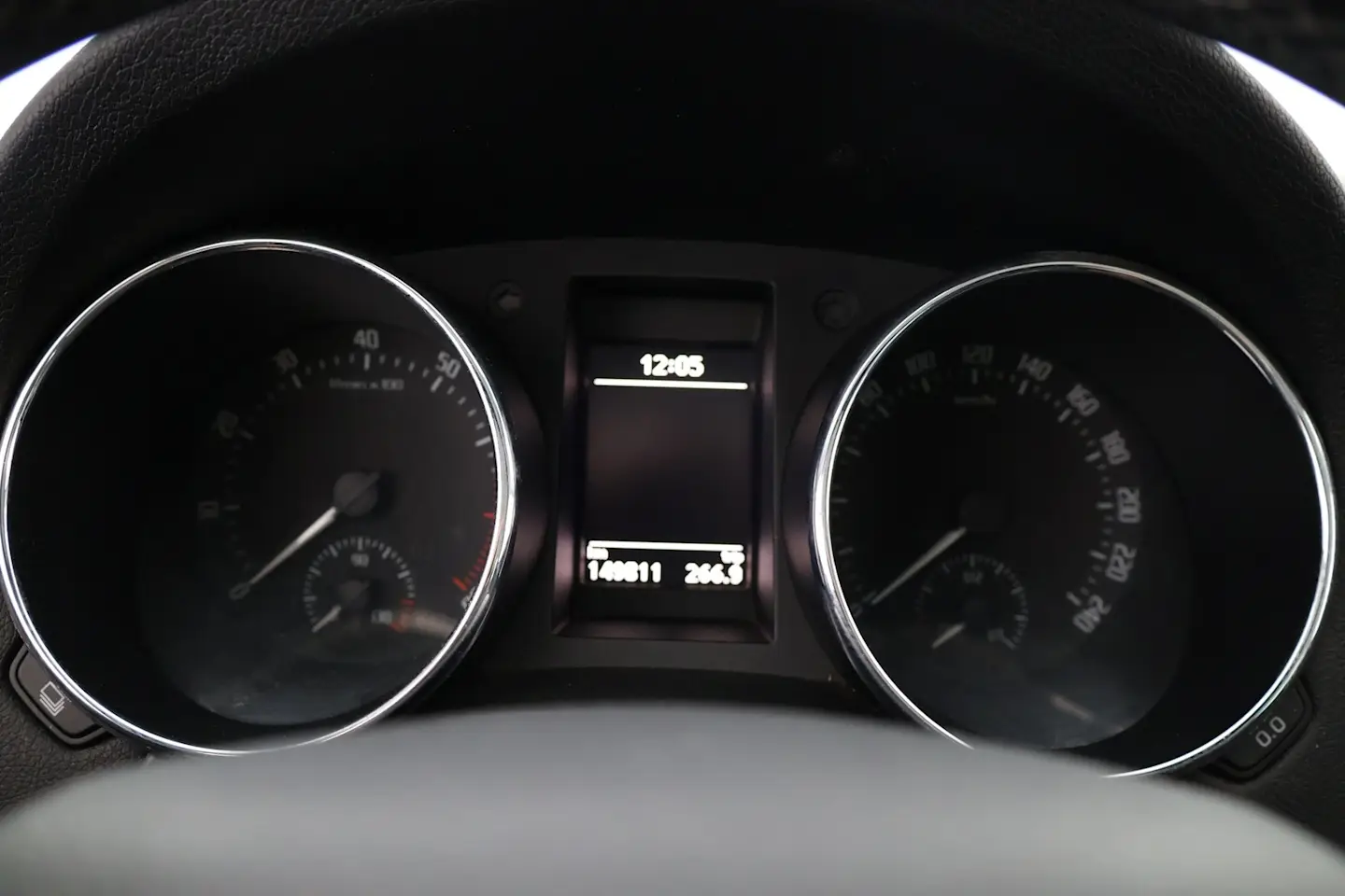 Car Image - 3PK9kKS3z0pHwe1aD50div