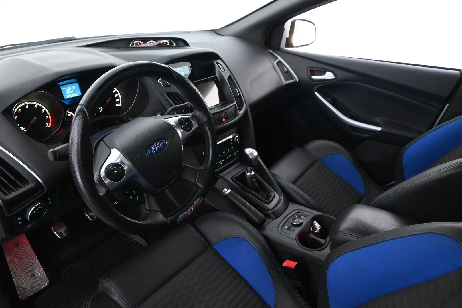 Car Image - 189ViS7W24WpHWYCJXnUsy