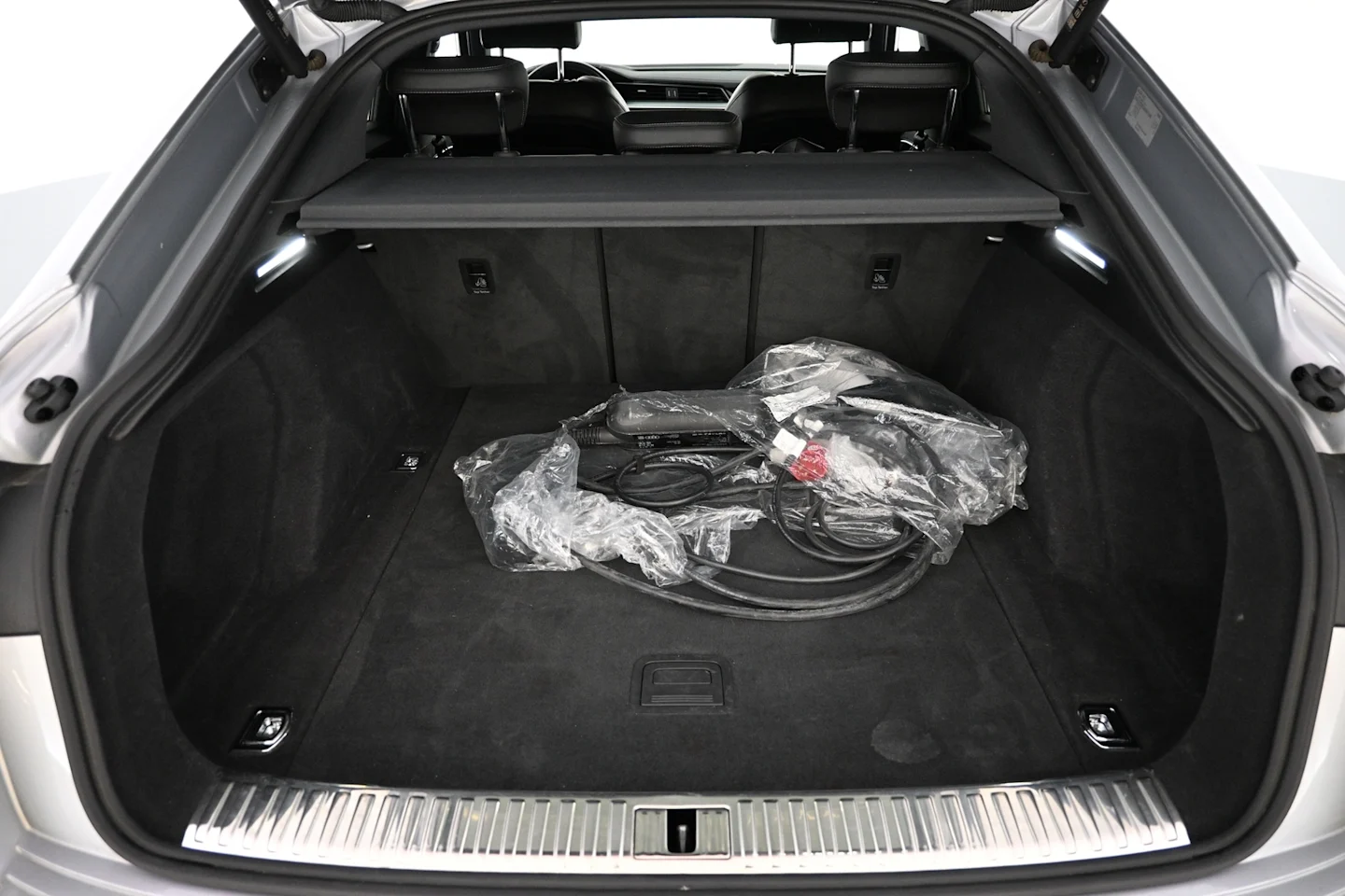 Car Image - 4krgcFVEYlxDmwvLHi7mva