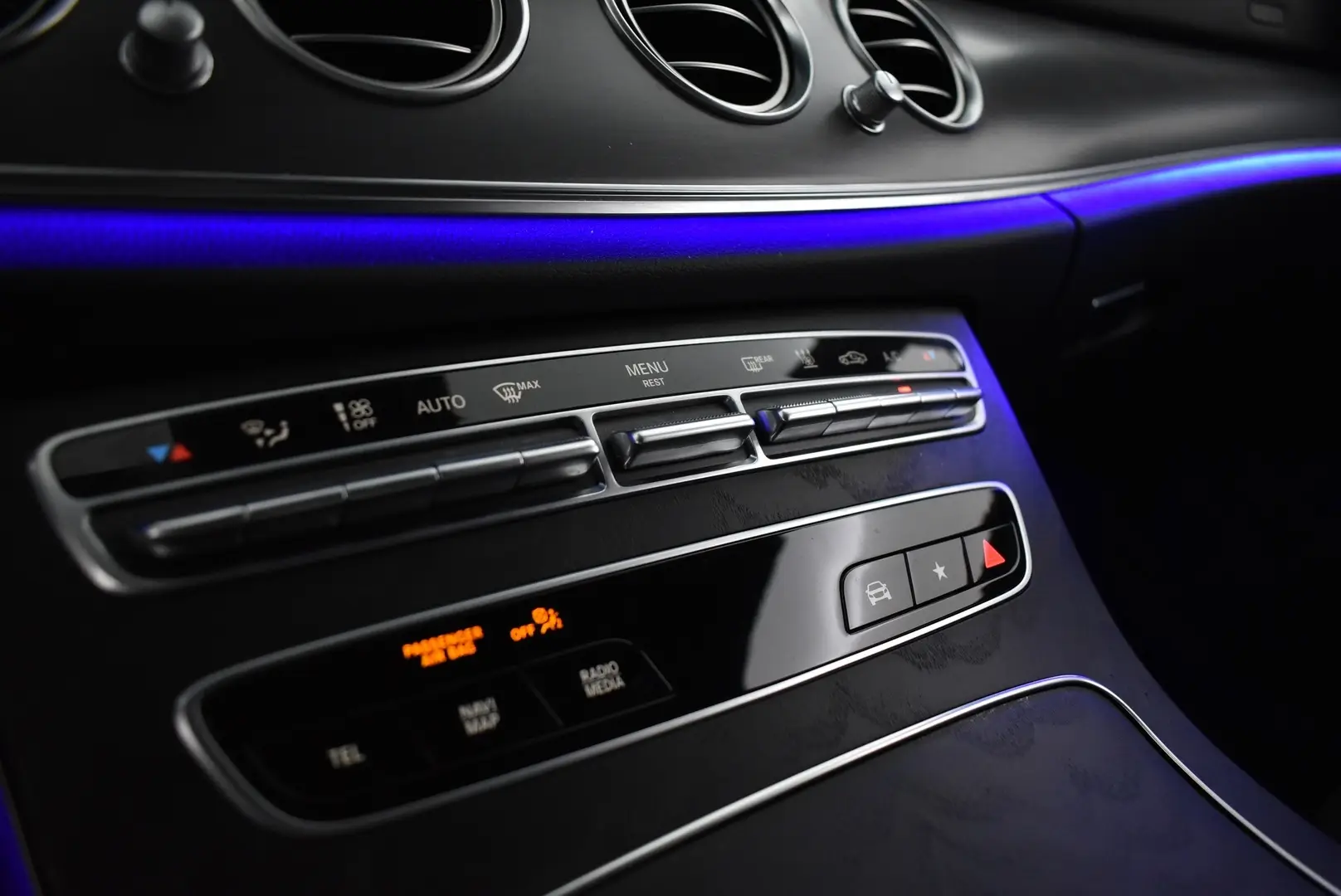 Car Image - 4TrZY1HNbcJzVWGXJt6sdn