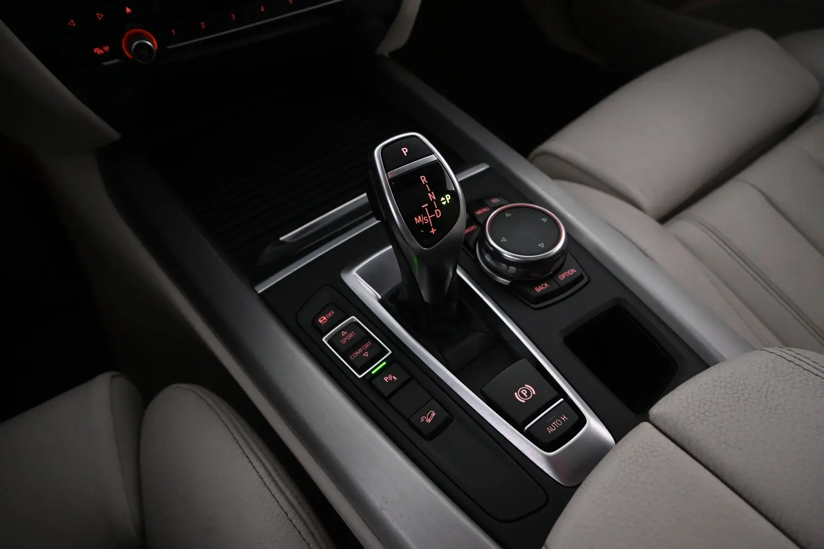 Car Image - 4GfzYI5MpQzr2yM9R2cx5c