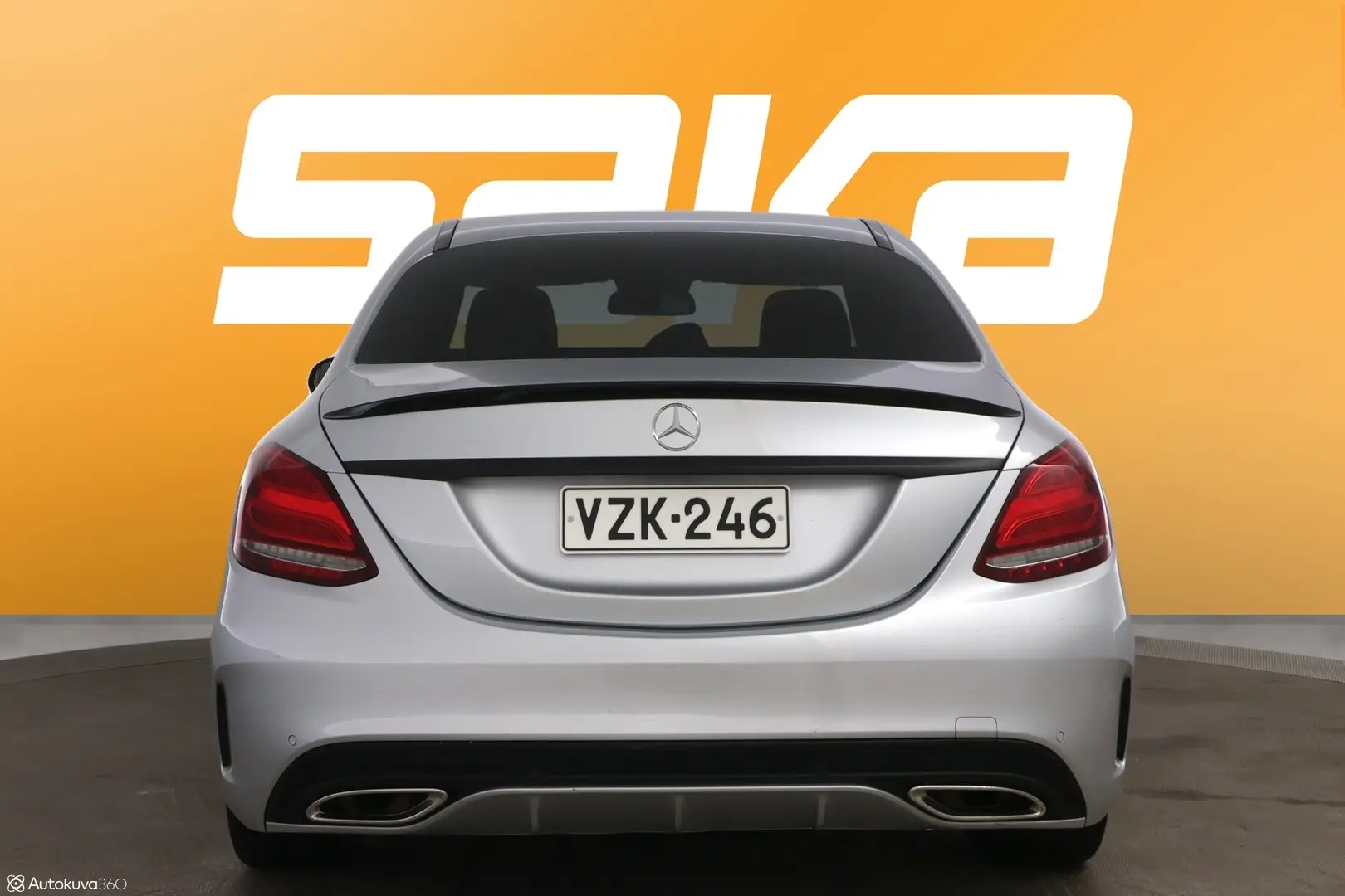 Car Image - 6oa2PnSgcKn8XiIgQU6WJO