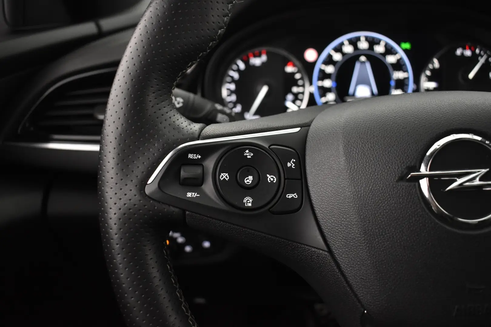 Car Image - 6vfpdD2hlSA2s9iim6d8al