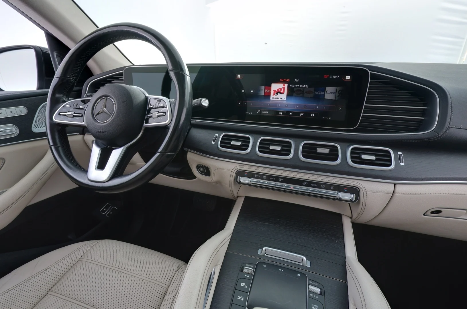 Car Image - 5D7Zs0TbMogOrFrRv7hhOr