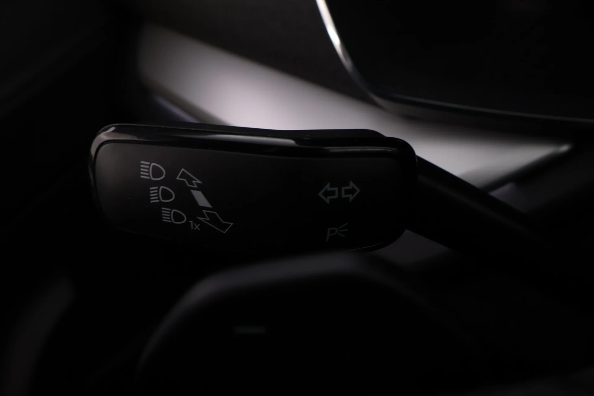 Car Image - 5puFAUe6ec9mWkunHMxYsG