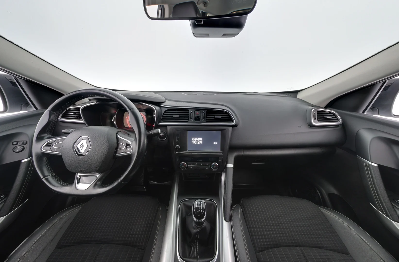 Car Image - 4e01mF4BDcEsg1E0GCxkct