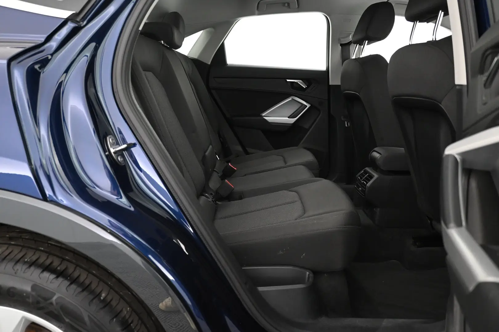 Car Image - 71AOsQ5HKT0asqC1tsqFJK
