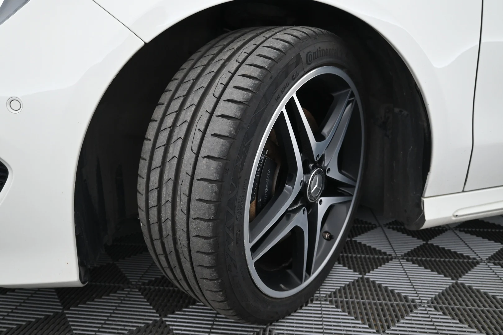 Car Image - 2jHqnkI7XKl7w4bWaqnGme