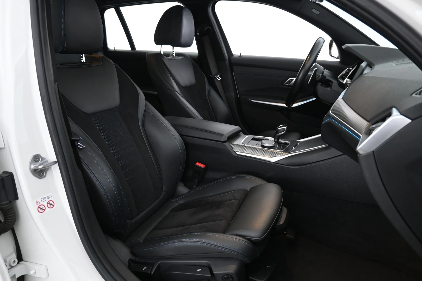 Car Image - 4jUh3oQoMIKZncS9uVESP2