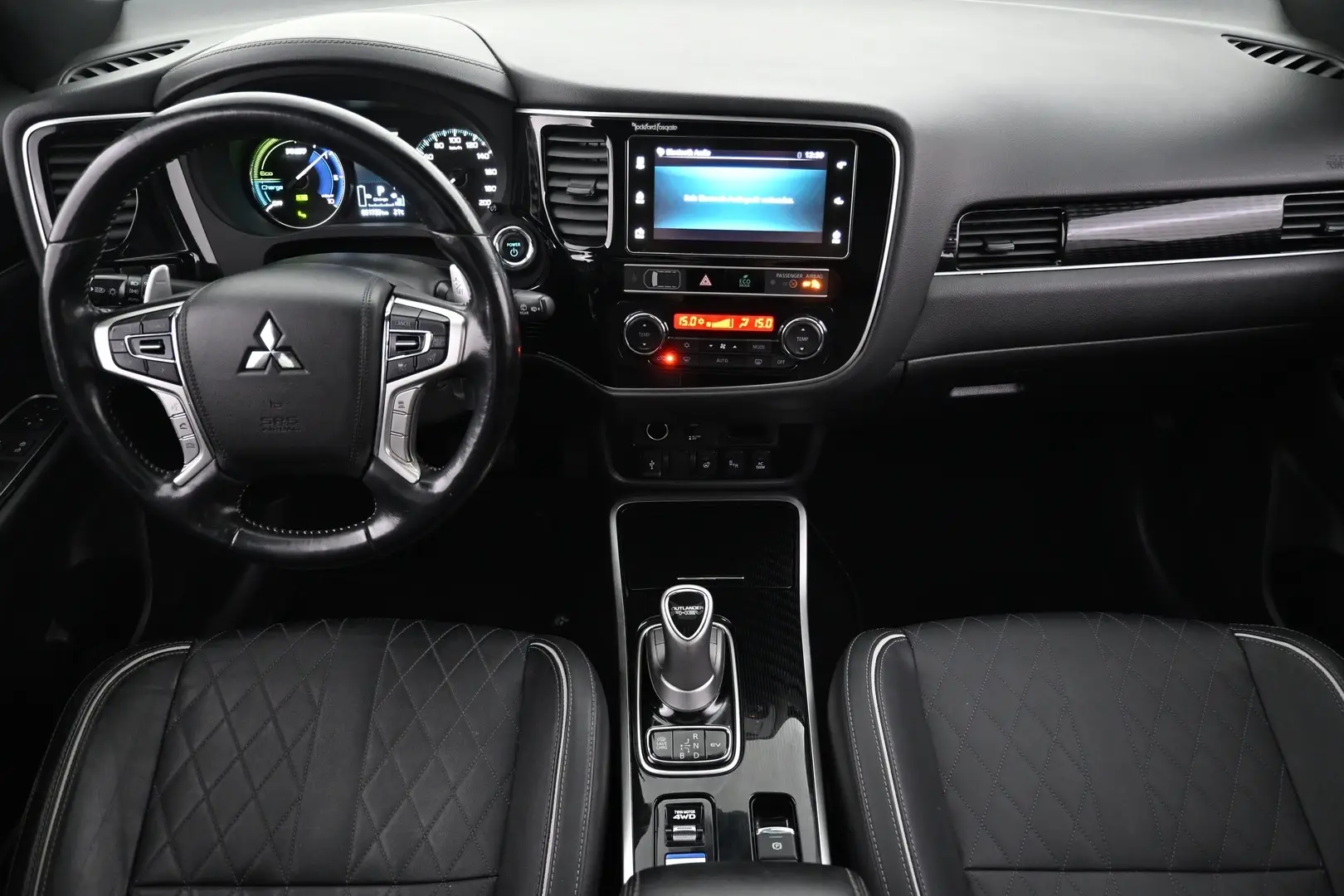 Car Image - 6tWU7S8DeqnNdLuAu69yJM