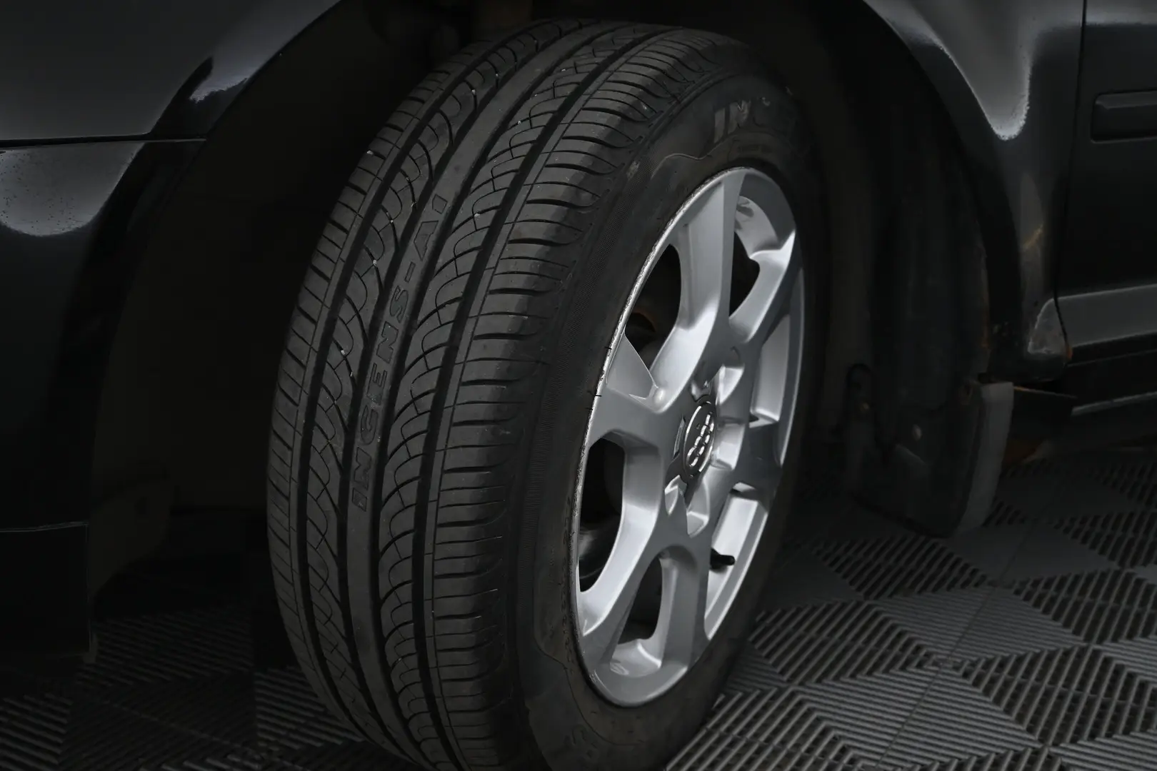 Car Image - 1eOZrcYK7CltalaYi1TF6K