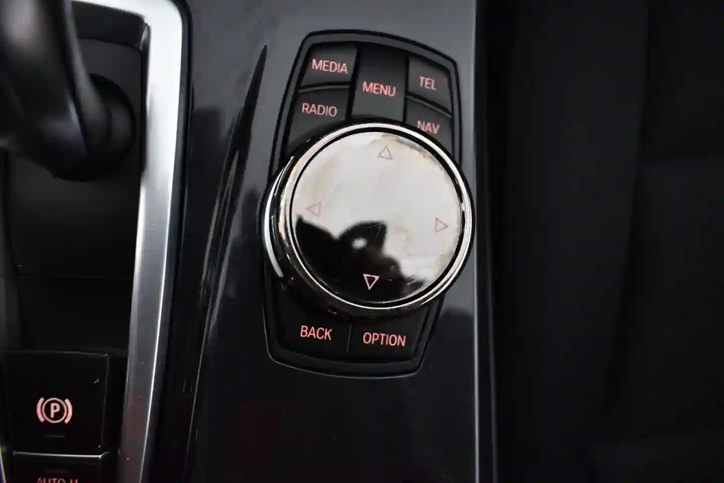 Car Image - 01n3Ufcpa87r0x8paqvRWY