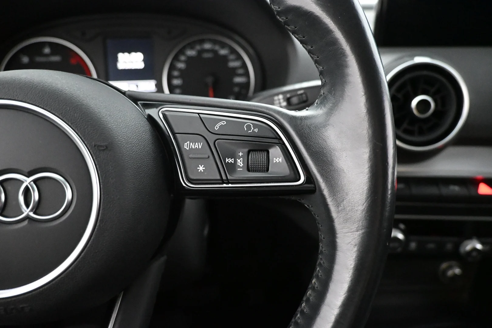 Car Image - 6GkEv5wvJemnhSY3cRl5wx