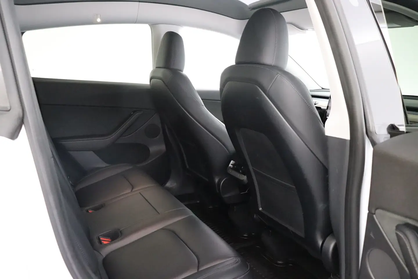 Car Image - 4TwcohFwlctIaKJdZfqNy4
