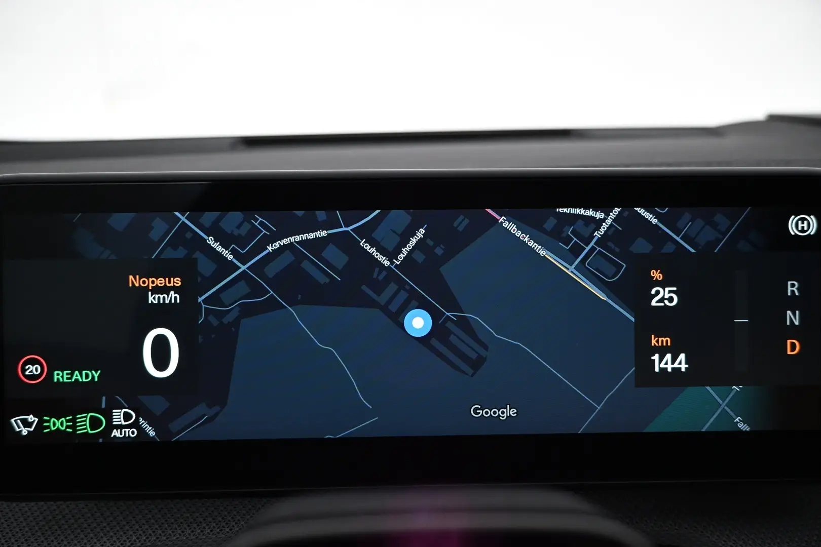 Car Image - Z4el73J9vVMLgCiWNs87r