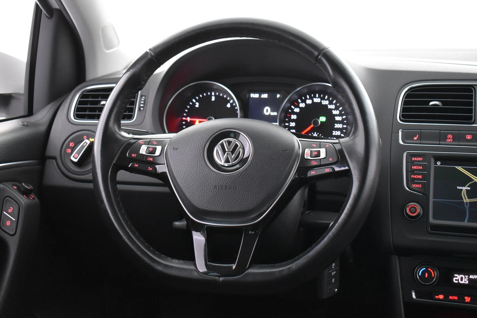 Car Image - 6nXE87nva1b5gO9YUdPaUN