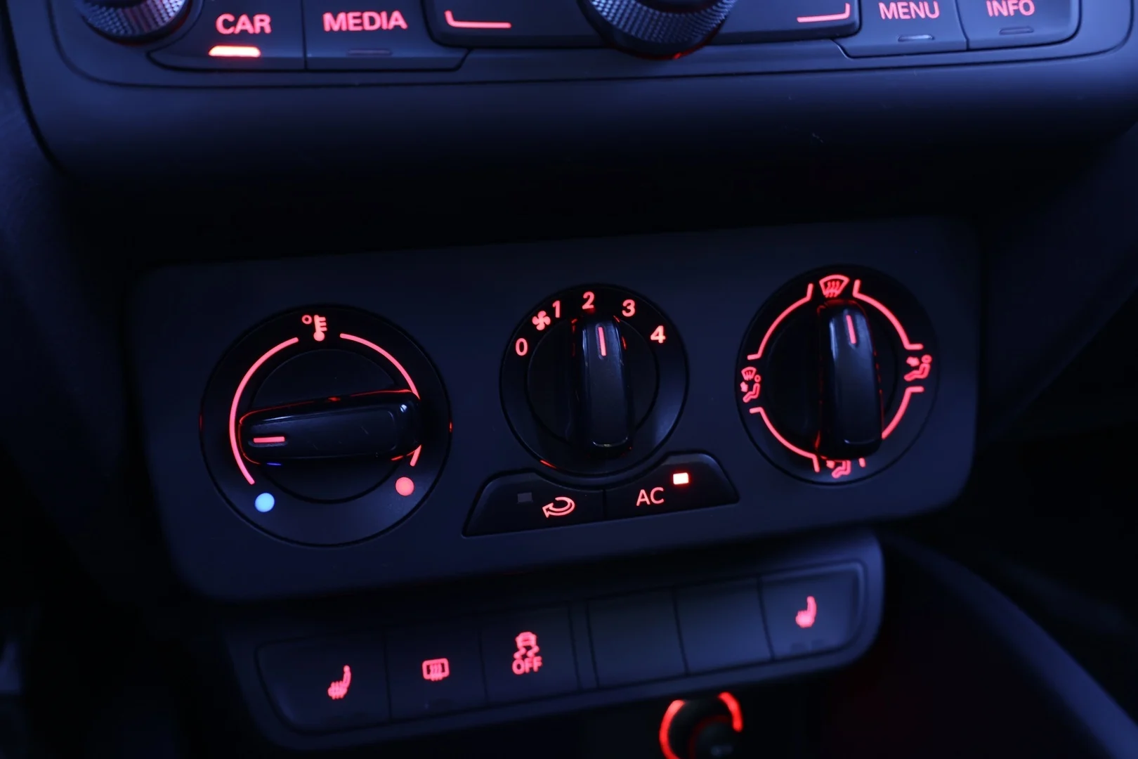 Car Image - 1HGKg1CDUEWT3058Y4wKlO