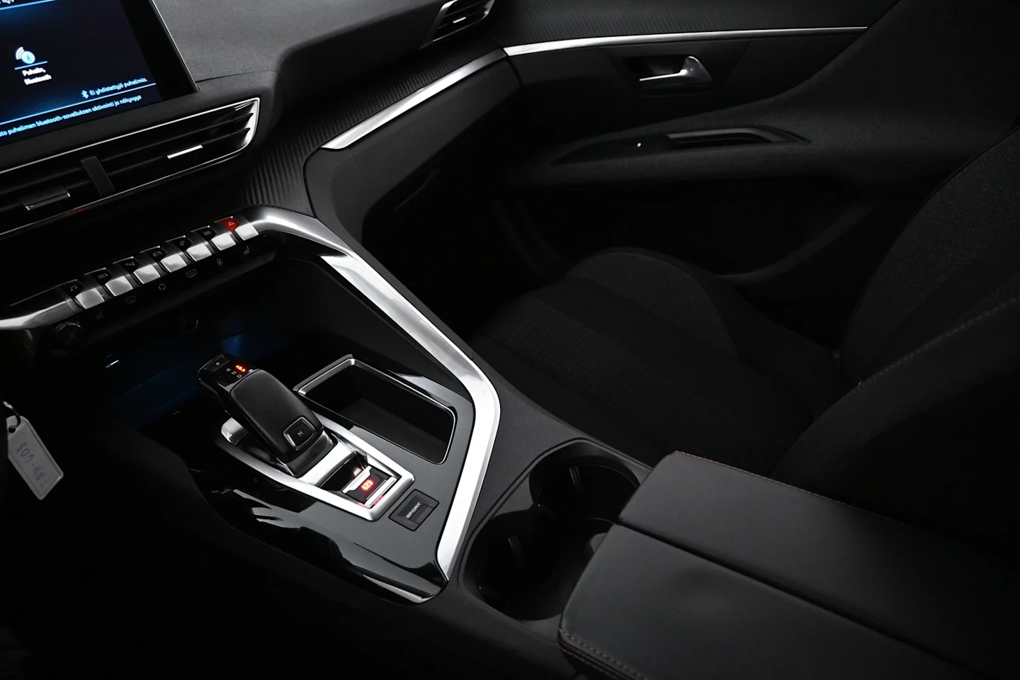Car Image - kynrHpBG1aD5eKdHkorxg