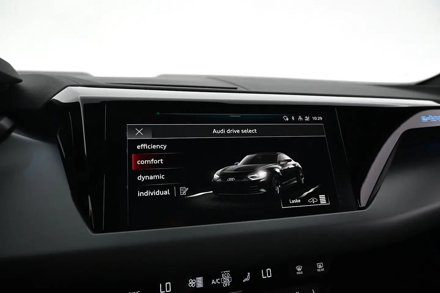 Car Image - 4fU6ahLC4Rq9tdWxlXwoXf