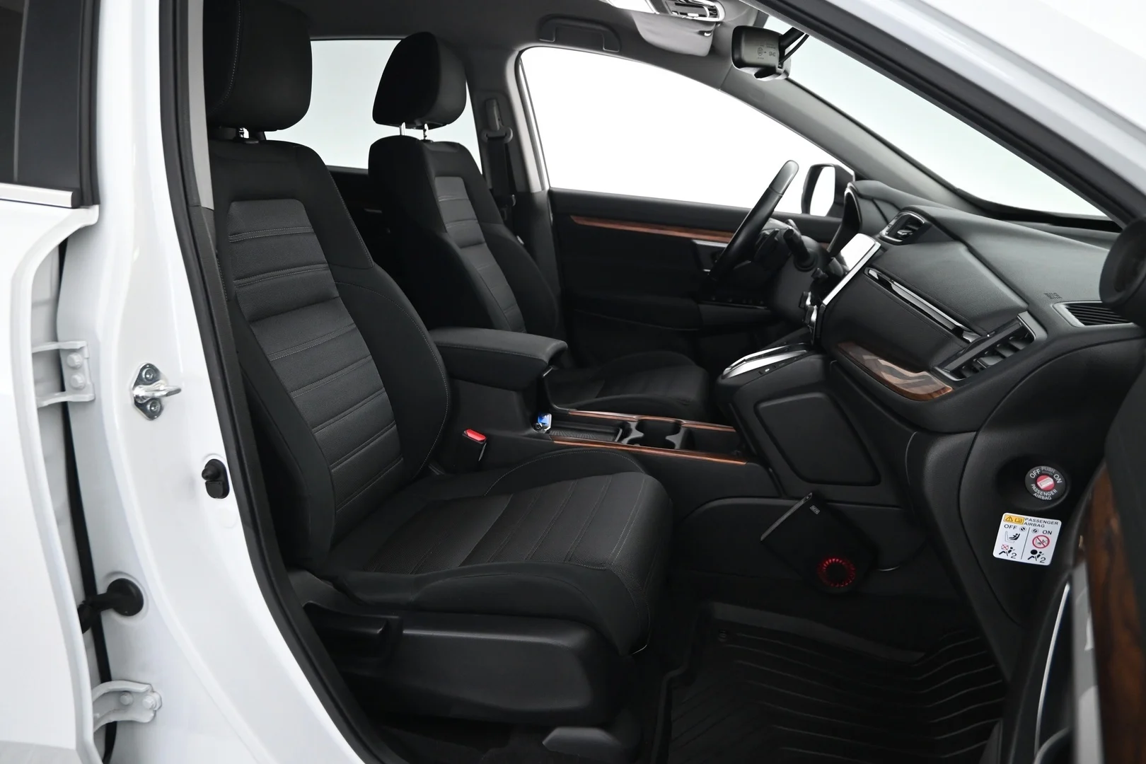 Car Image - ehw9NkurSoF3S1QGn83Zs