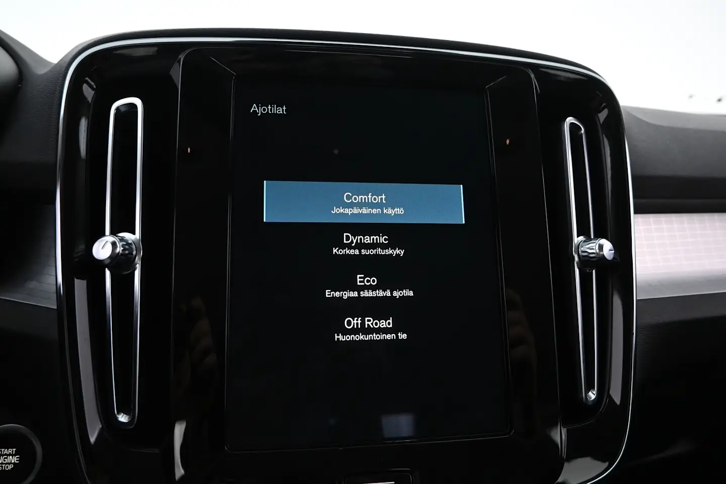 Car Image - 1QAk8GcuO3pWTl0LXqV3Wi