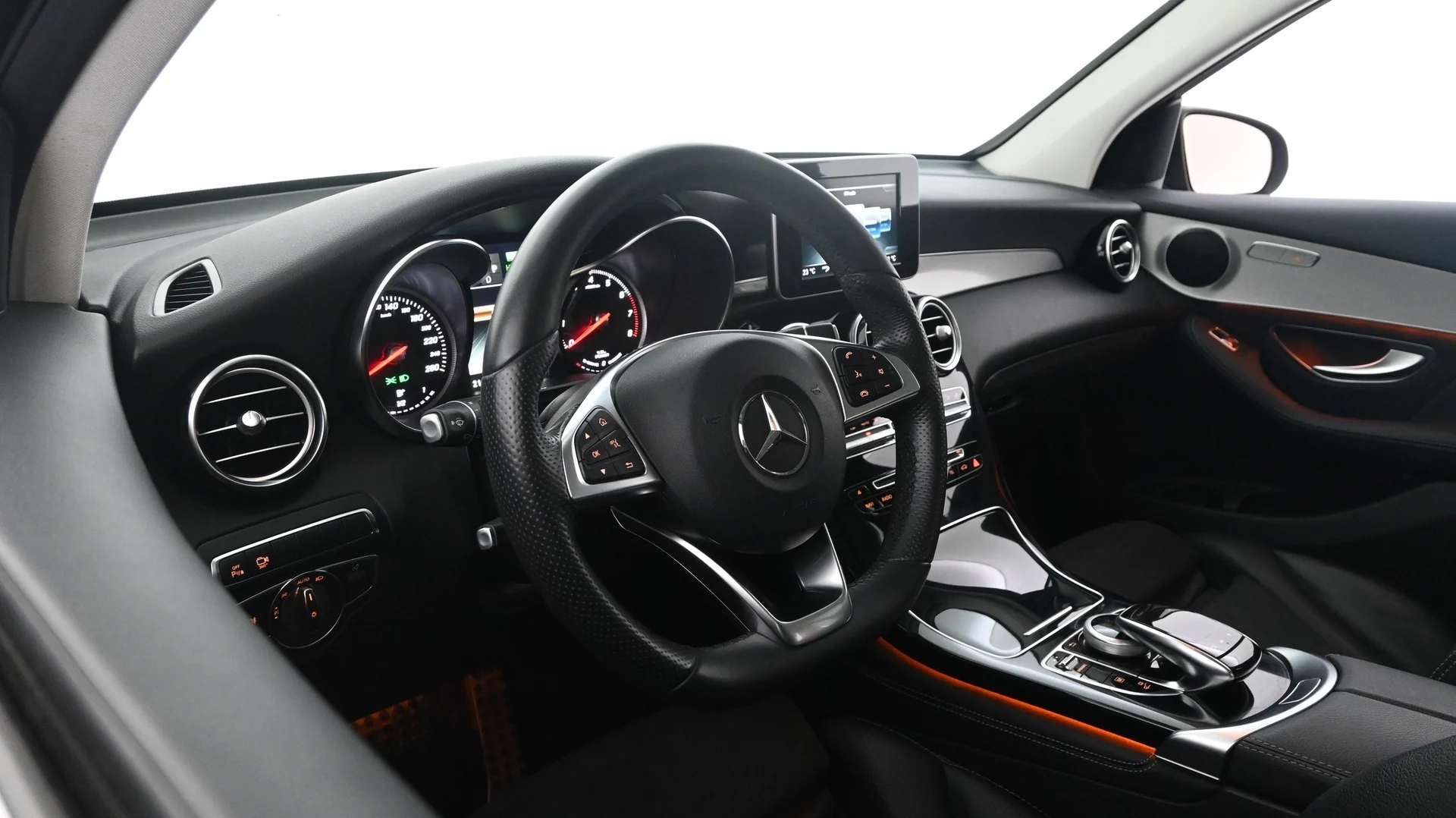 Car Image - 1BcfG8YJ3EyxcTy2auKHZh