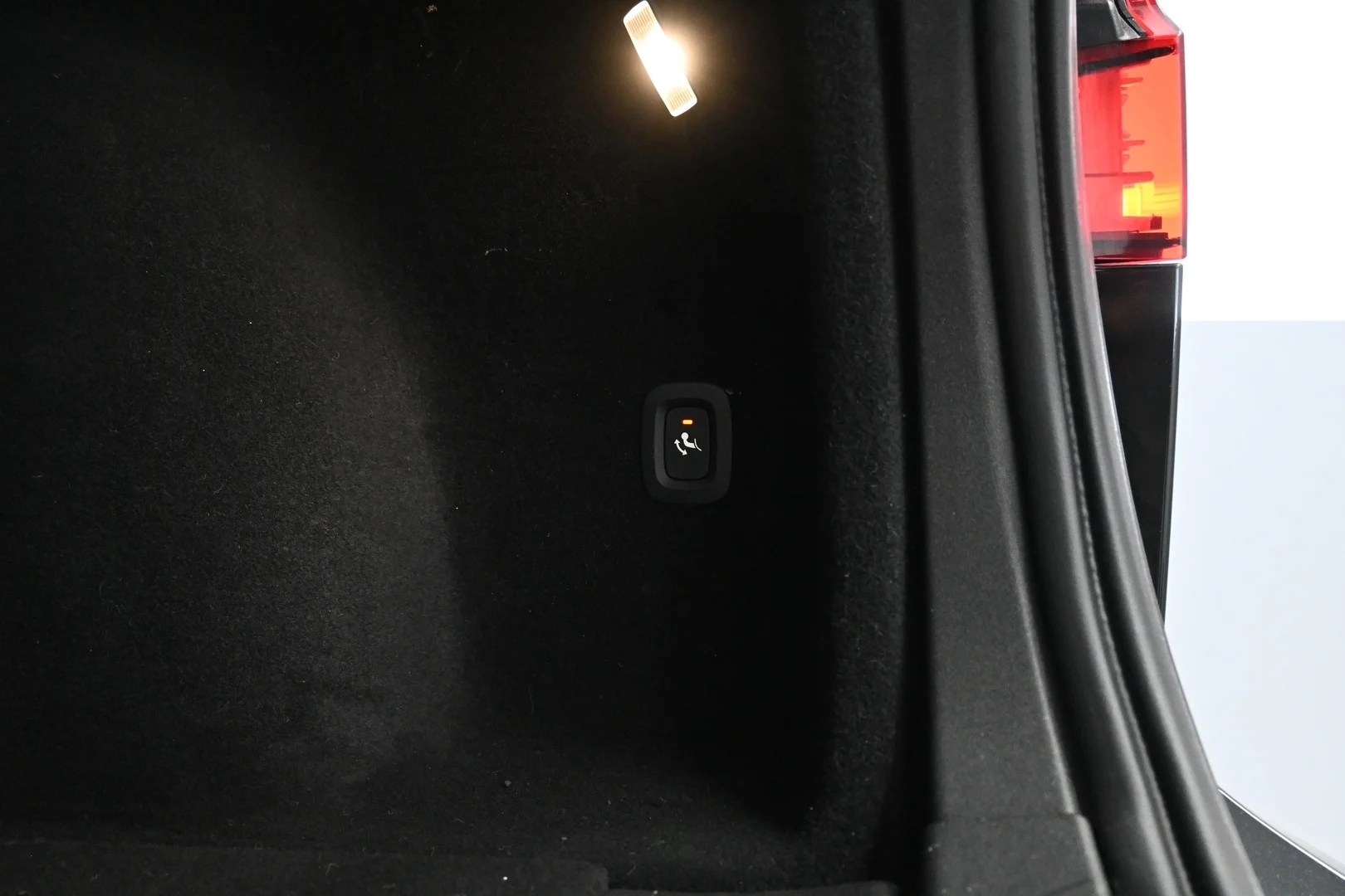 Car Image - 30IEGZM3pMXSMyfrTDbfff