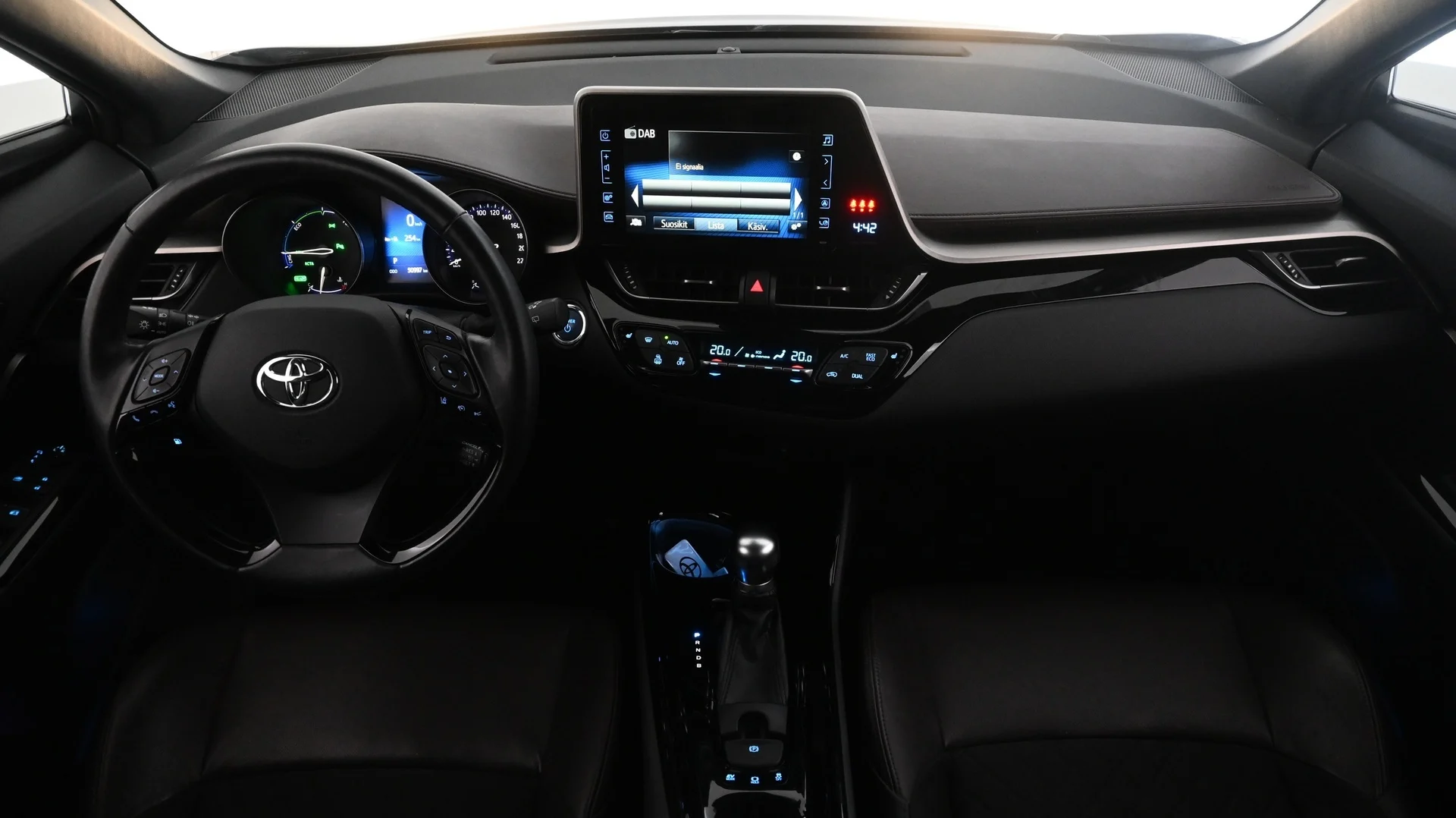 Car Image - 3Q1amyIJPYrZ0STkg3pSBx