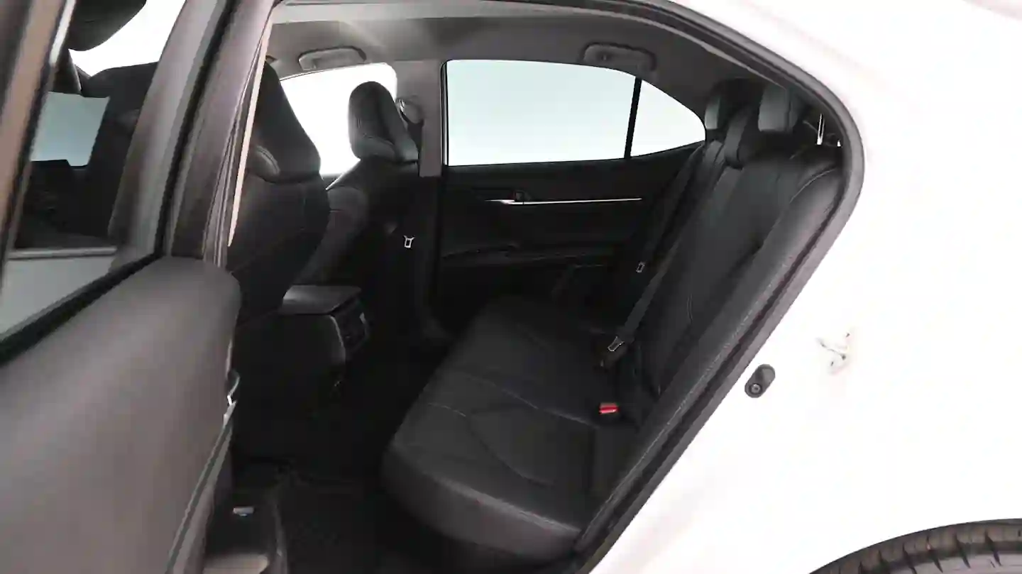 Car Image - 150EismucaAXxqDHkpjlg0
