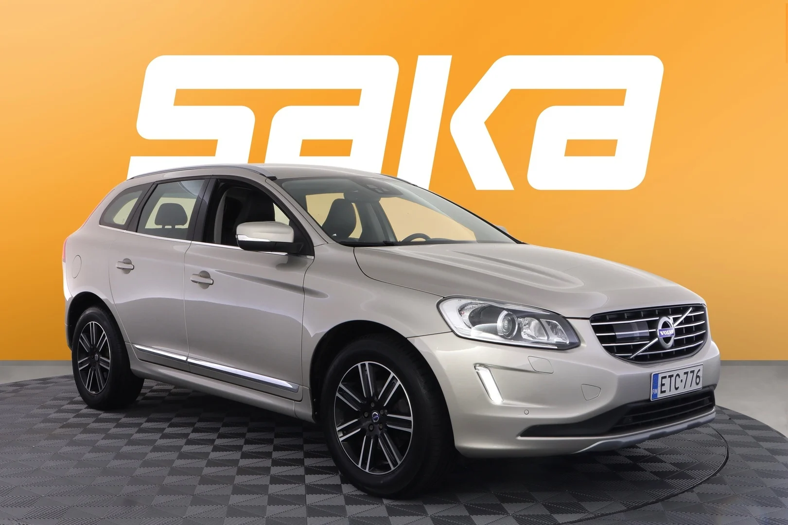 Car Image - 3CAUhooY5KnxC02QhsbC51