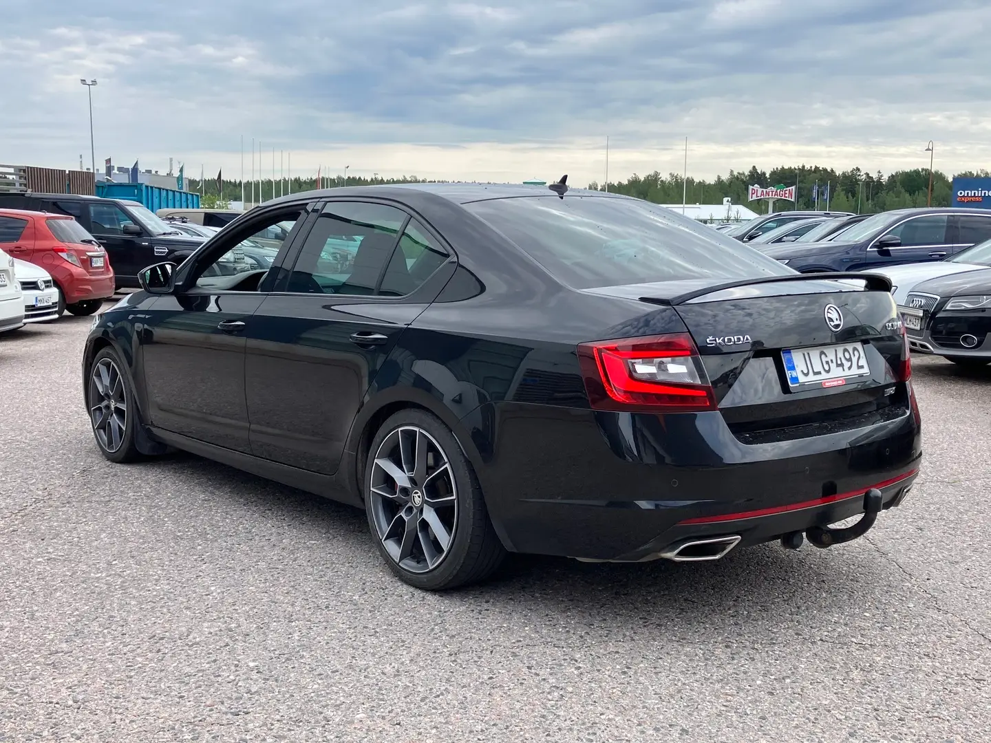 Car Image - 3MGzJsvGlkVOrc7hf8gCWB