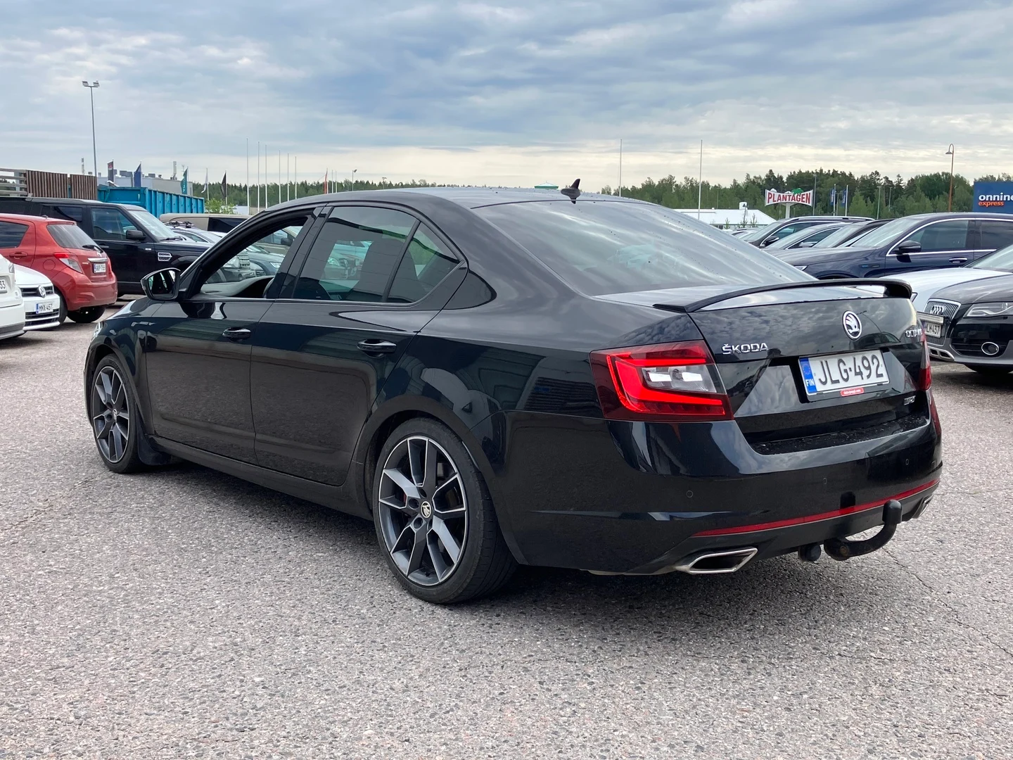 Car Image - 3MGzJsvGlkVOrc7hf8gCWB