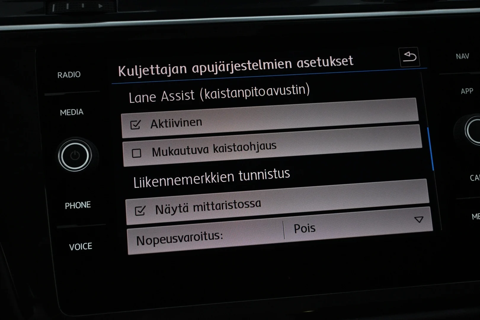 Car Image - 1V7qZiRkbHWPK9SxtkdEYP
