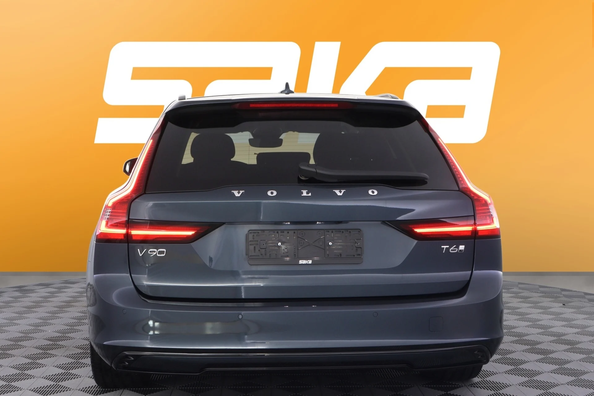 Car Image - 4zgQuiHN1kgFM68V7cxYu9