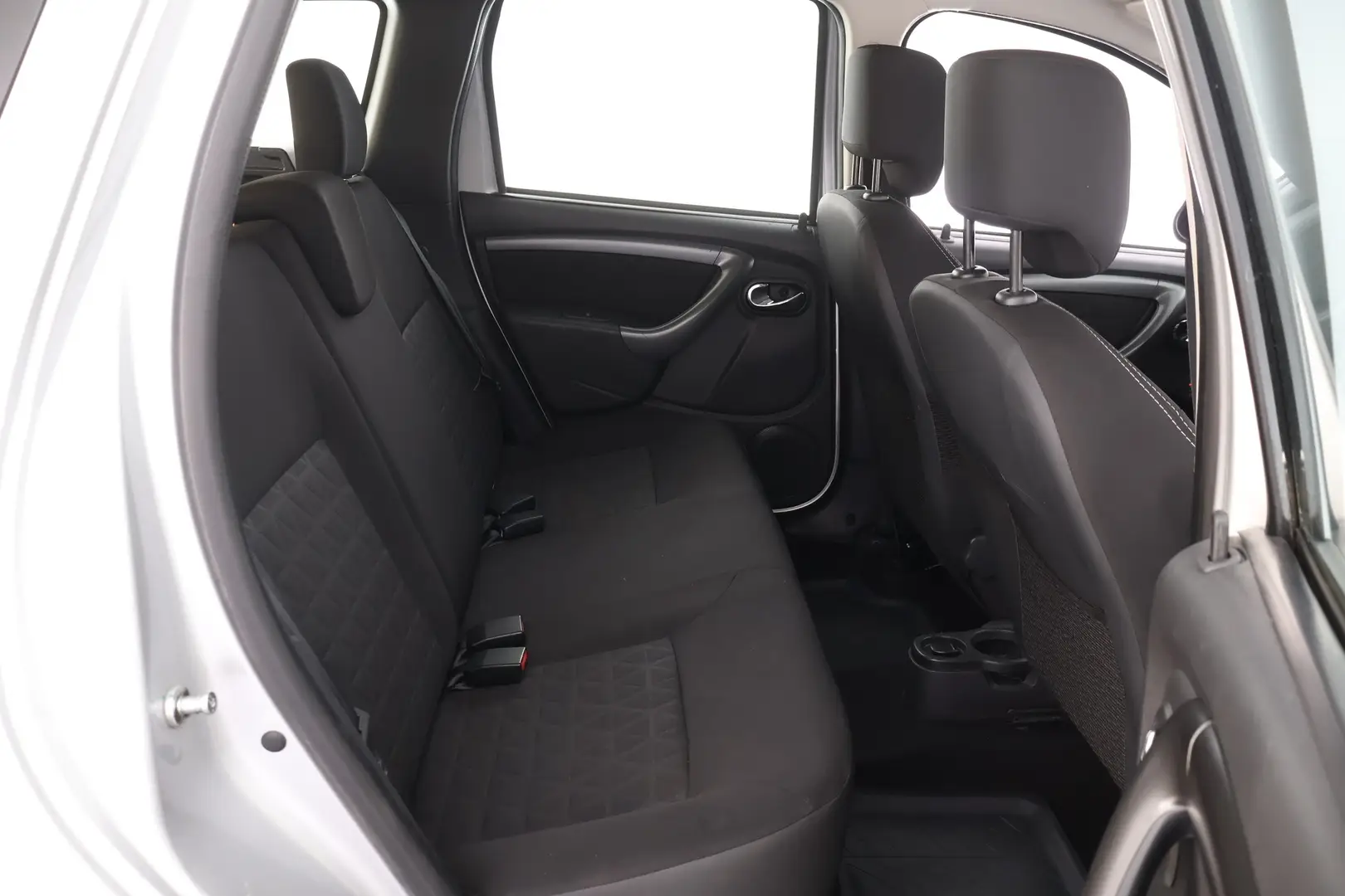 Car Image - 1tuN6yha2P3VAtXsyRX3bA