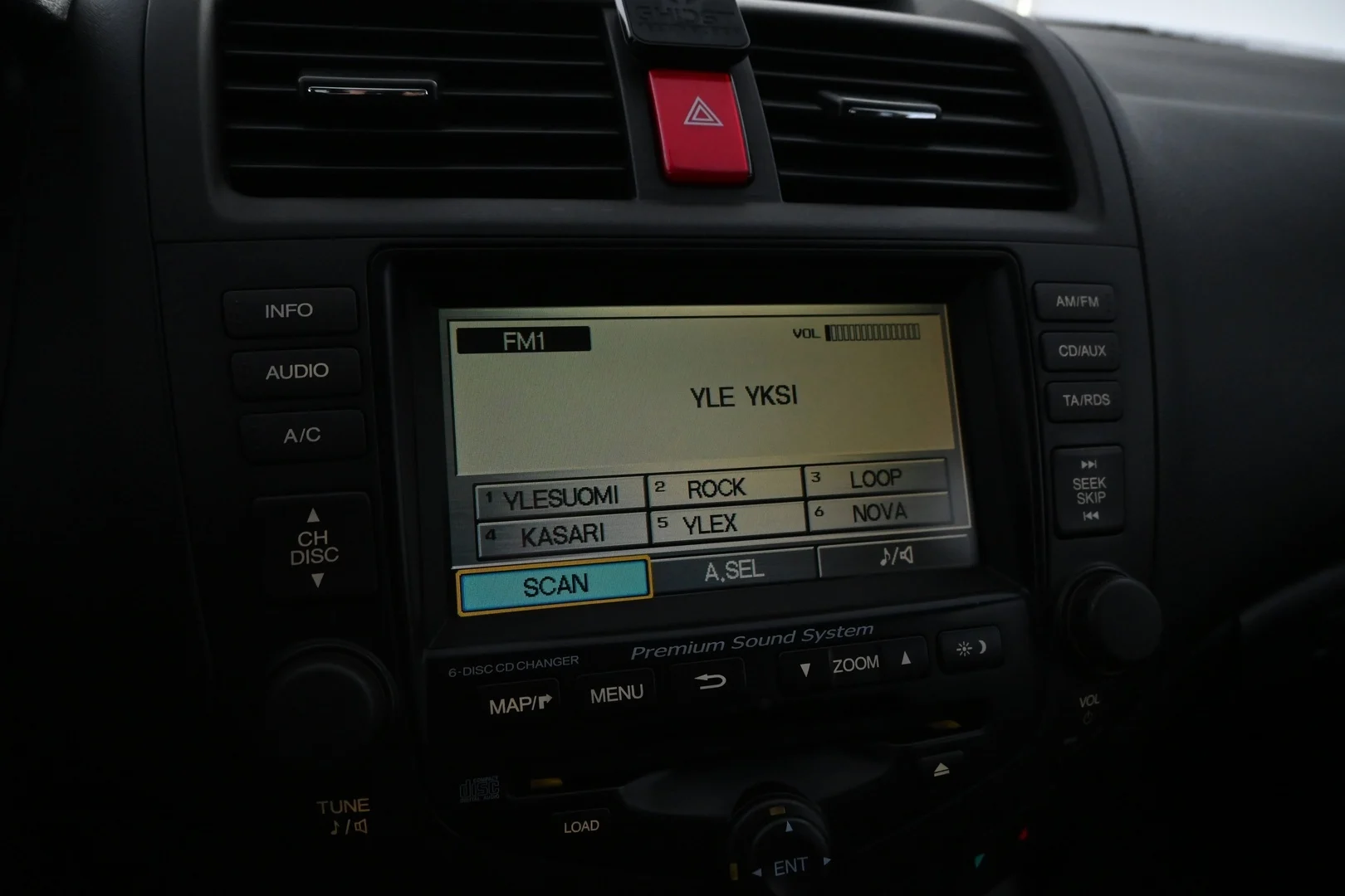 Car Image - 1rbeulTPVPcIagtEC9J2Or