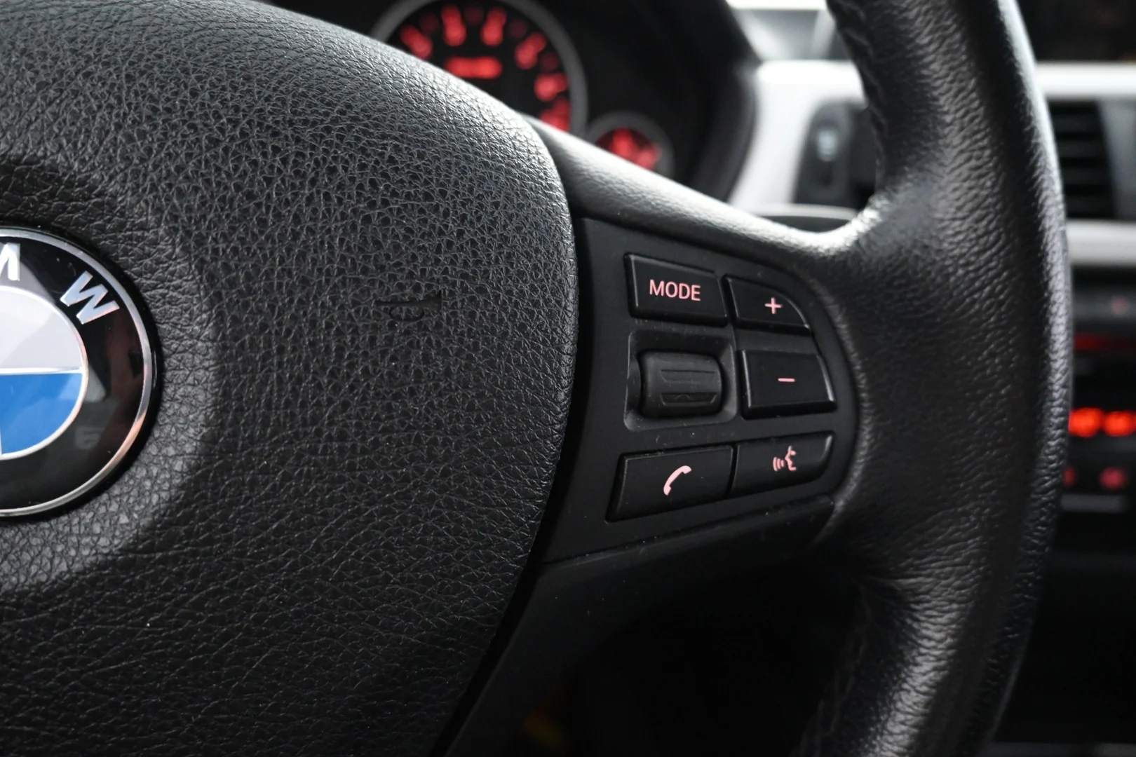 Car Image - 6A6Ha89uHVtjRqRDhjxOmf