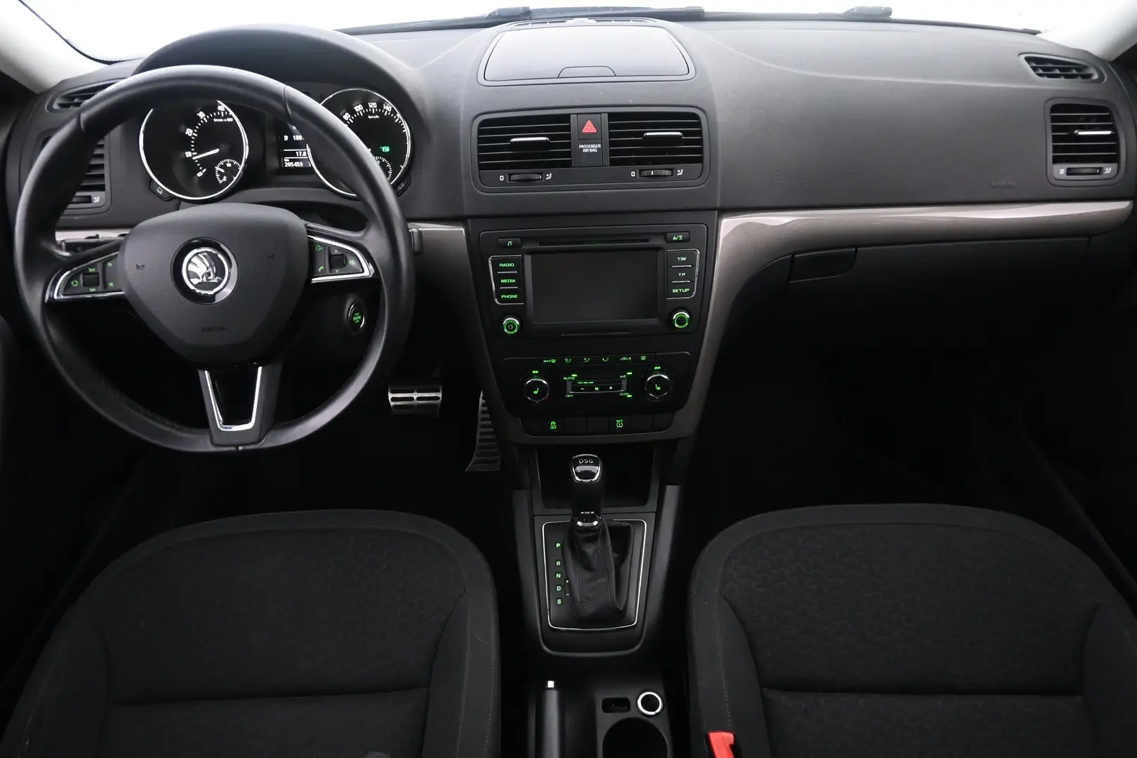 Car Image - 4kZSAhWKROUn5d8N0IbyMp