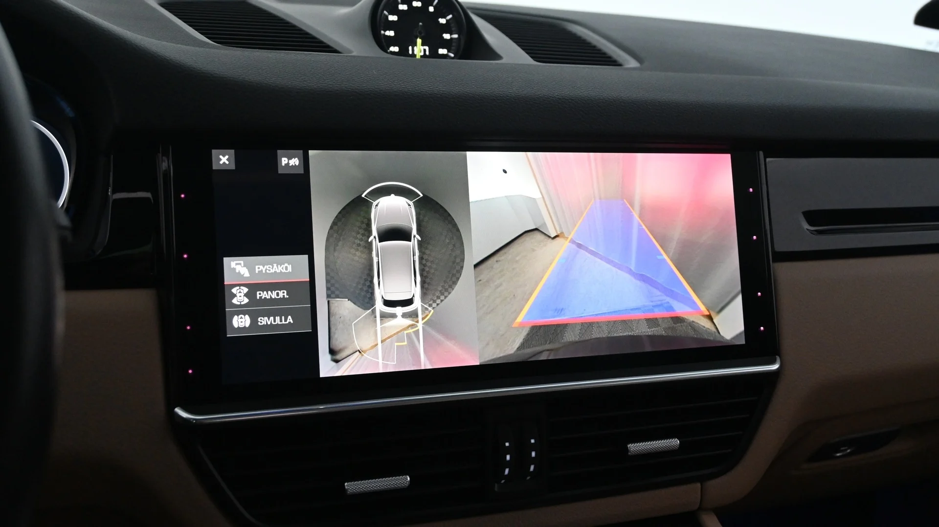 Car Image - 4Y5ySbD2pY4ibAV9fhSG9I