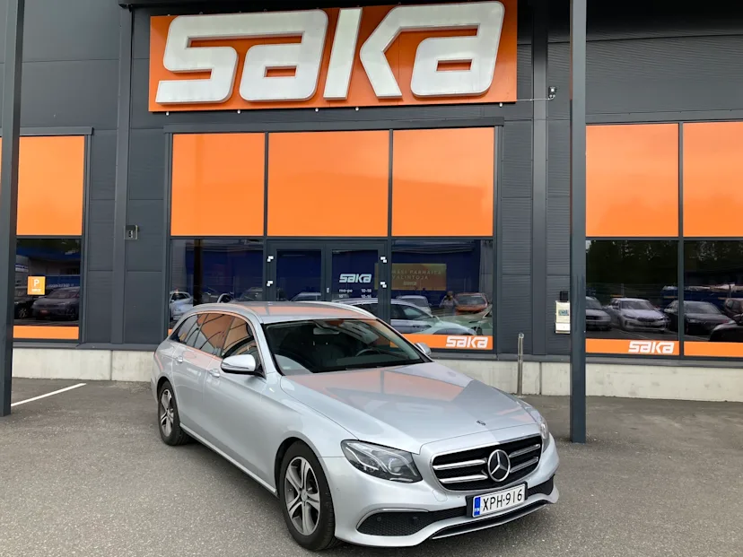 Mercedes-Benz E