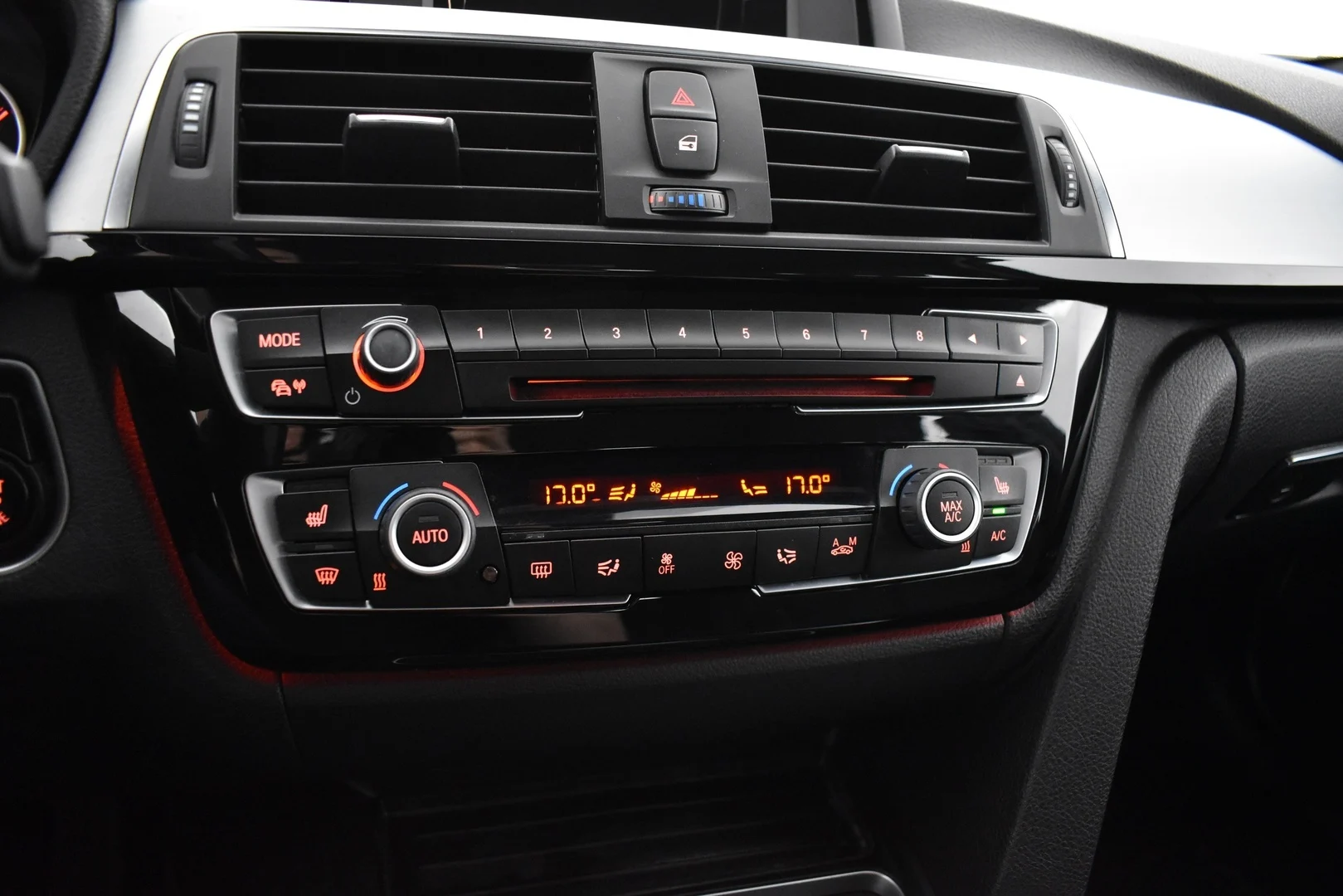 Car Image - 4flkO6qGcekHwTrVdpV00W