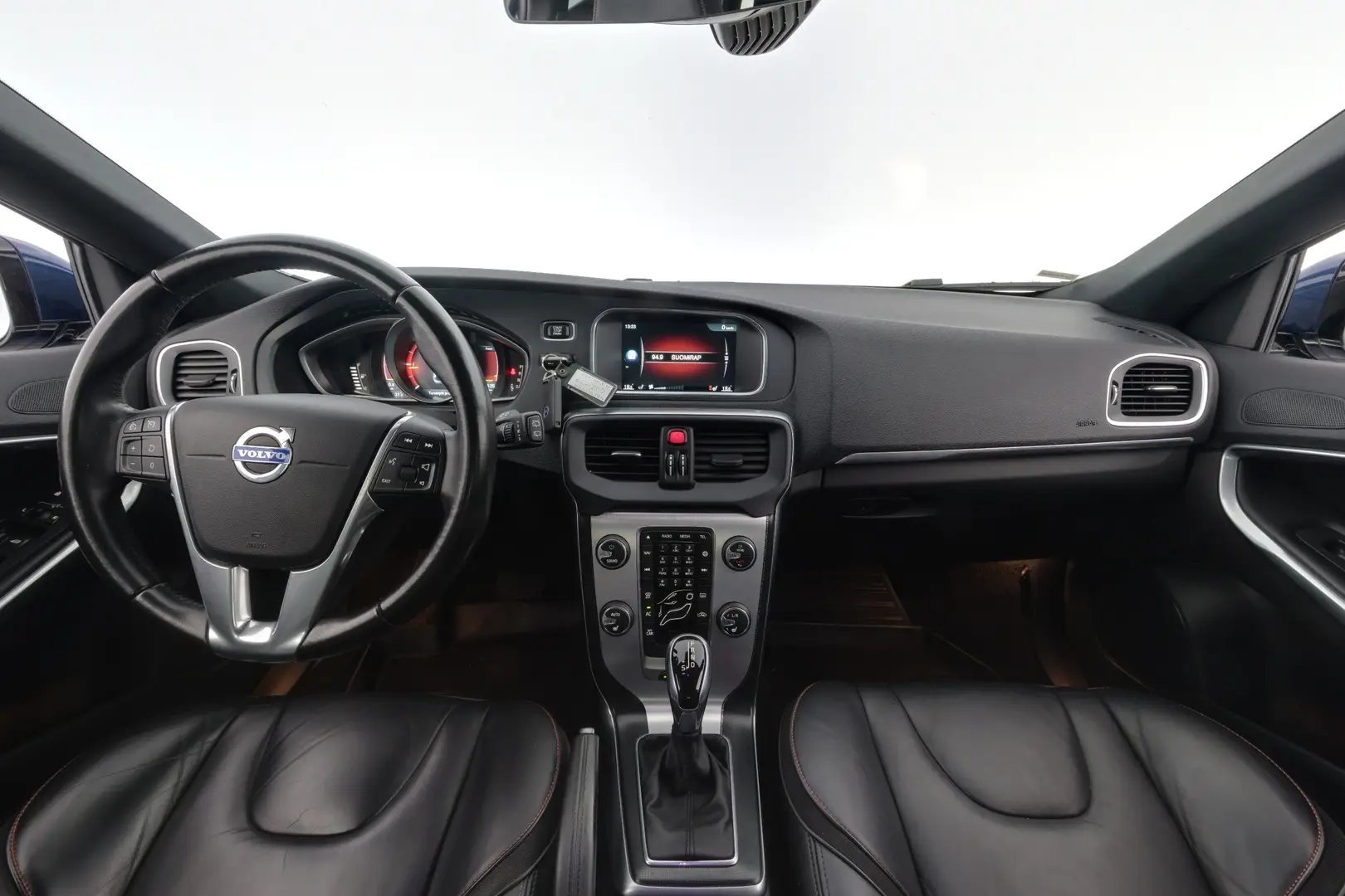 Car Image - 25qH4XHa2OBVyCC015xiyX