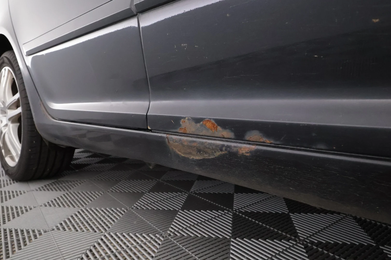 Car Image - 2NbI2NYfHAe1HN5tp48cvP