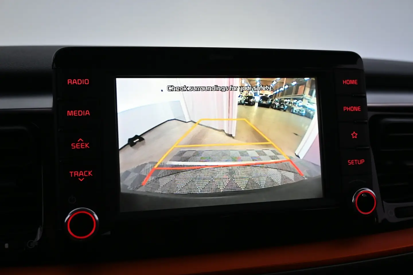 Car Image - 7xvJQD982LIav8IP4bP57J