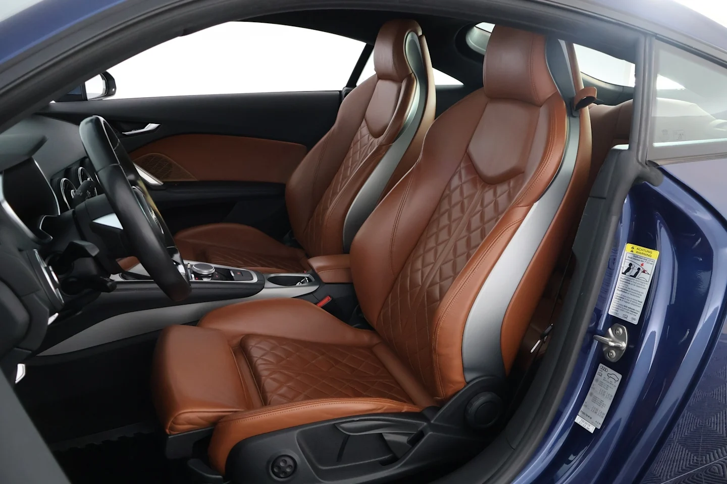 Car Image - 1jj5ft1JZMi6ZrBJvNFYRz