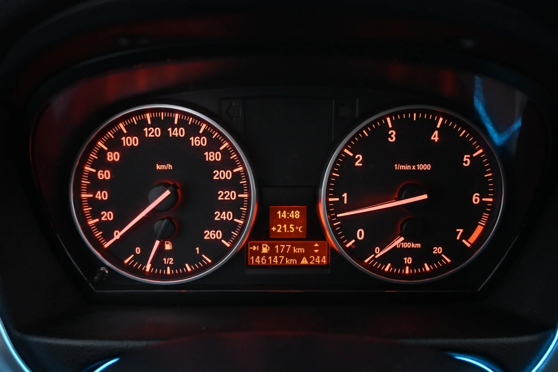 Car Image - 1UP3scBoo3zZhoANMQuBN