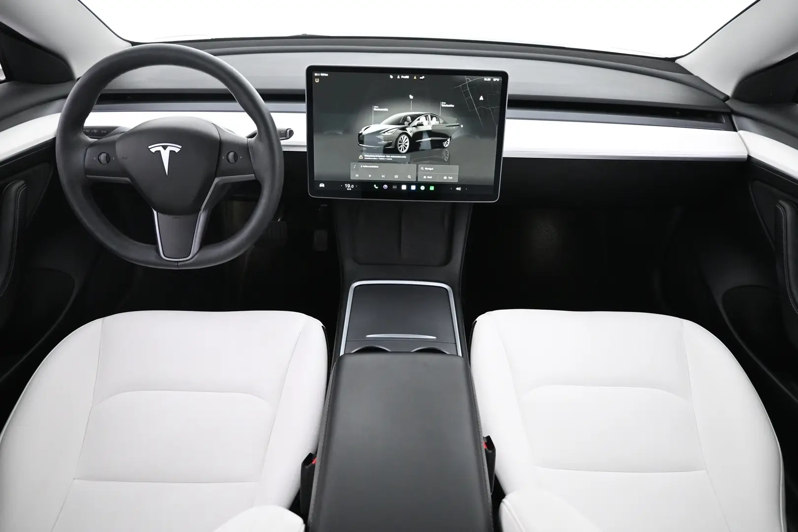 Car Image - 4TVkLuErPsm3y9YLV6Nelw