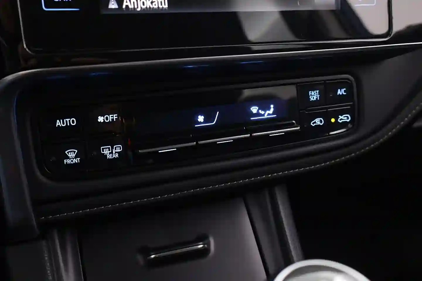 Car Image - 3dyTivQyV4aZX7KtR18IL5