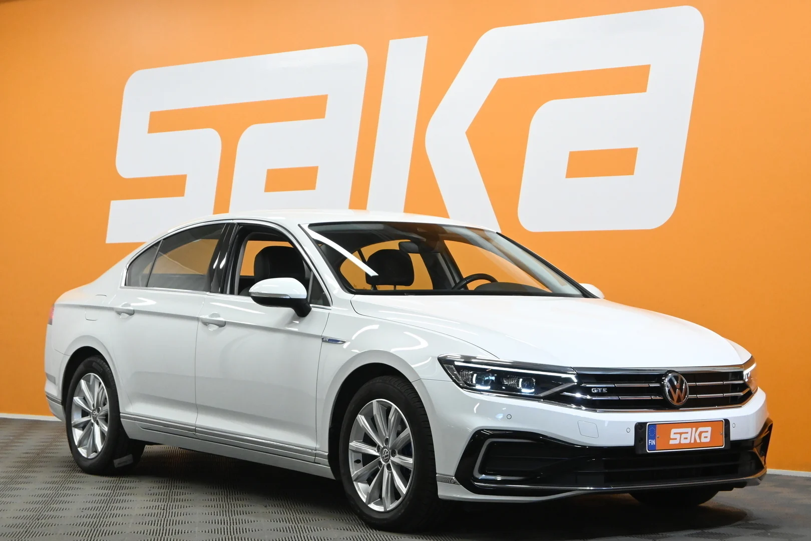 Car Image - 5kXnxKDKbmtKuM54jtUYa6