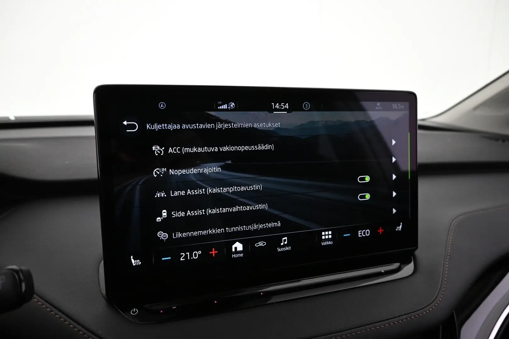 Car Image - 4blpz6SkJLkrXr4fKDBEL6